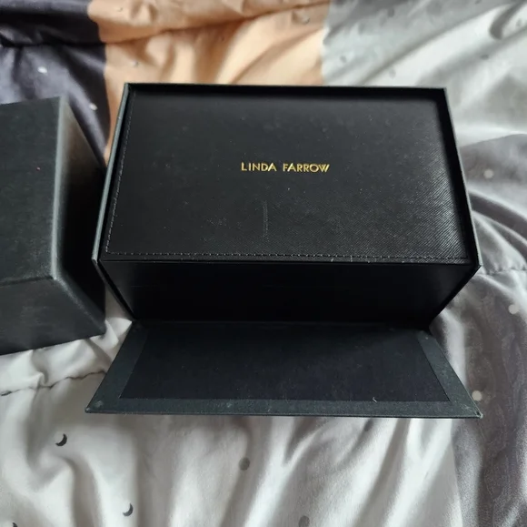 Linda Farrow Luxe Fontaine Cat Eye Sunglasses - Picture 8 of 11